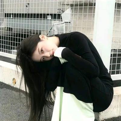 彩凤云裳